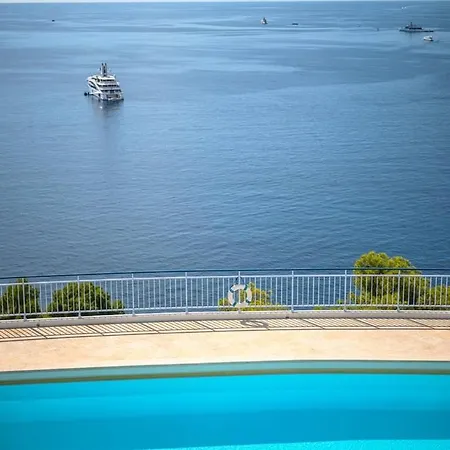 Le Coq Eileen Gray – Garage - Ac - Wifi * Roquebrune-Cap-Martin